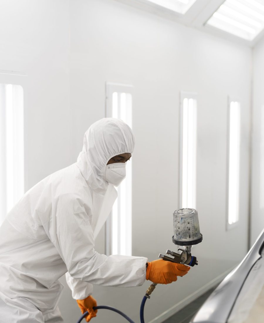 service-worker-painting-car-auto-service